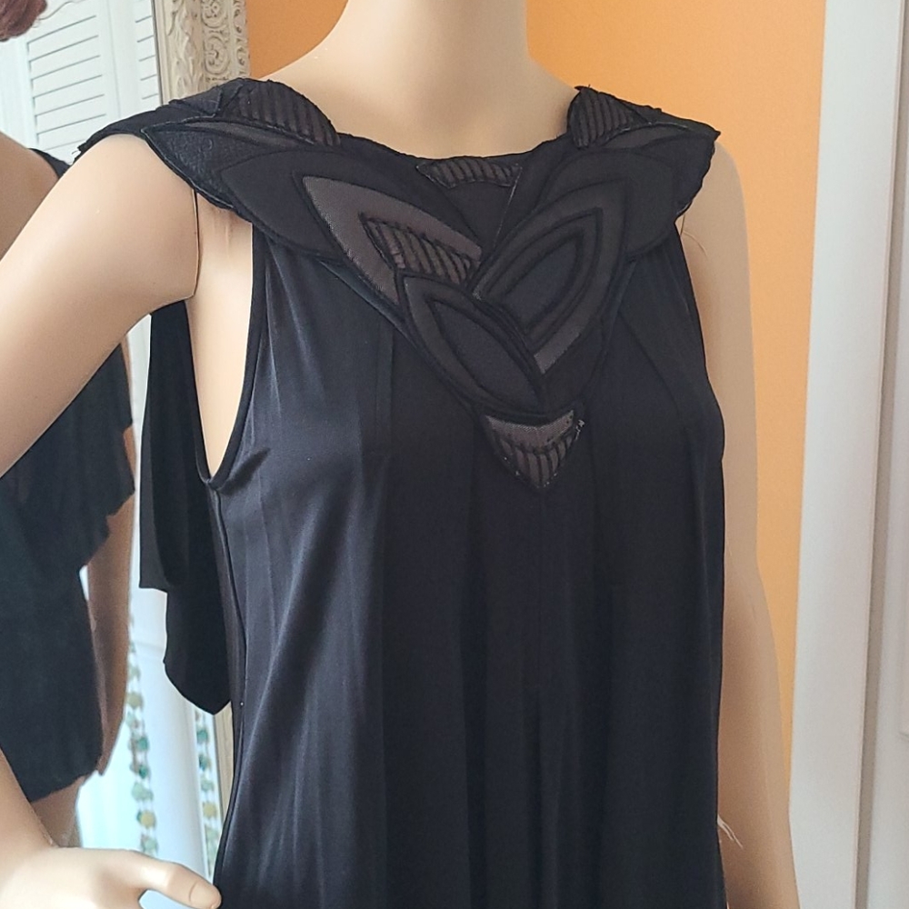 BCBG RUNWAY Top - Picture 3 of 16